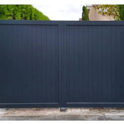 Modern trädgårdsingångsport i aluminium, modell 4