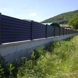 Exempel på trädgårdsstaket i aluminium Paris