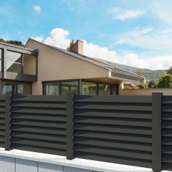 Exempel på solskydd Typ 1 aluminium trädgårdsstaket