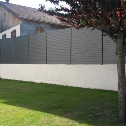 Exempel på trädgårdsstaket i aluminium 5
